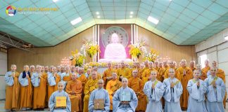 Thiêng liêng buổi lễ xuất gia – Đại Lễ Phật Thành Đạo 2024