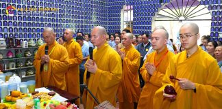 Trang nghiêm lễ cúng thí thực tại Thiền Tôn Phật Quang – Đại Lễ Thành Đạo 2024