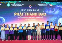 P2 – Thiêng liêng lễ quy y Tam Bảo Đại Lễ Phật Thành Đạo 2024