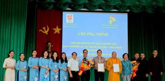 Hội Từ Thiện Thiền Tôn Phật Quang tặng 120 suất quà tết cho thân nhân liệt sĩ tại thành phố Bà Rịa