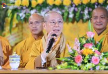 Quảng Trị: TT. Thích Chân Quang viếng tang và thuyết linh thân mẫu Sư Bác – HT. Thích Viên Giác