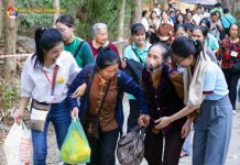 Những đôi tay phụng sự trong đại lễ Thành Đạo 2024