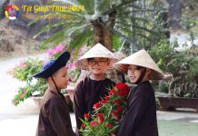 Không khí xuân 3 – Hoa