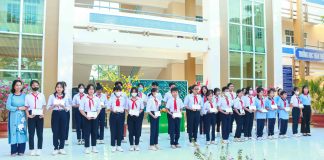 BRVT: Hội Từ Thiện Thiền Tôn Phật Quang trao học bổng cho học sinh giỏi tại trường THCS Nguyễn Trãi – TP Bà Rịa