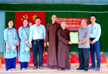 Tiền Giang: Hội Từ Thiện Thiền Tôn Phật Quang tặng 100 suất quà tết cho hộ nghèo tại Thị Xã Gò Công