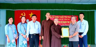 Tiền Giang: Hội Từ Thiện Thiền Tôn Phật Quang tặng 100 suất quà tết cho hộ nghèo tại Thị Xã Gò Công