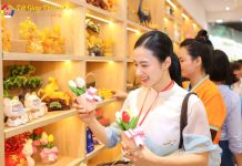 Rộn ràng không khí đón xuân tại Thiền Tôn Phật Quang