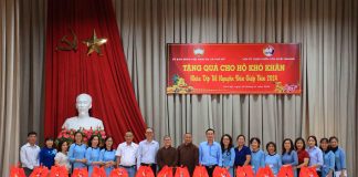 BRVT: Hội Từ Thiện Thiền Tôn Phật Quang tặng 200 suất quà tết cho hộ có hoàn cảnh khó khăn tại Thị xã Phú Mỹ