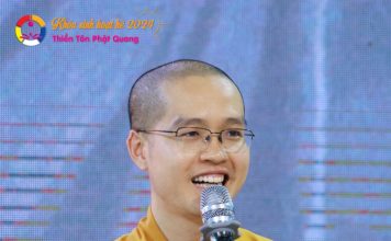 Bài Học Hiếu Kính Cha Mẹ